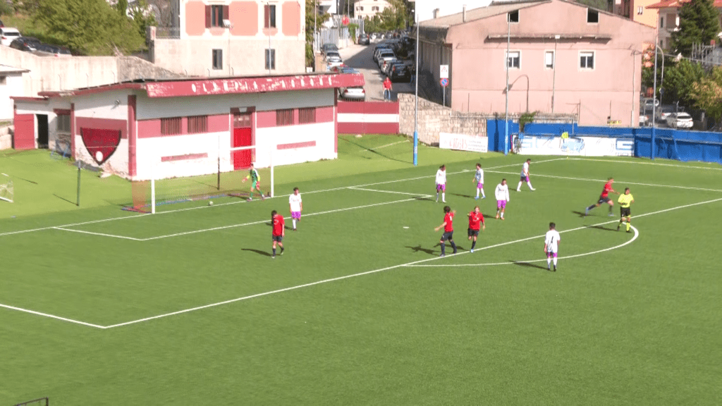 Calcio Di Eccellenza: Turris - Campobasso Si Giocherà Sul Neutro Di Bojano